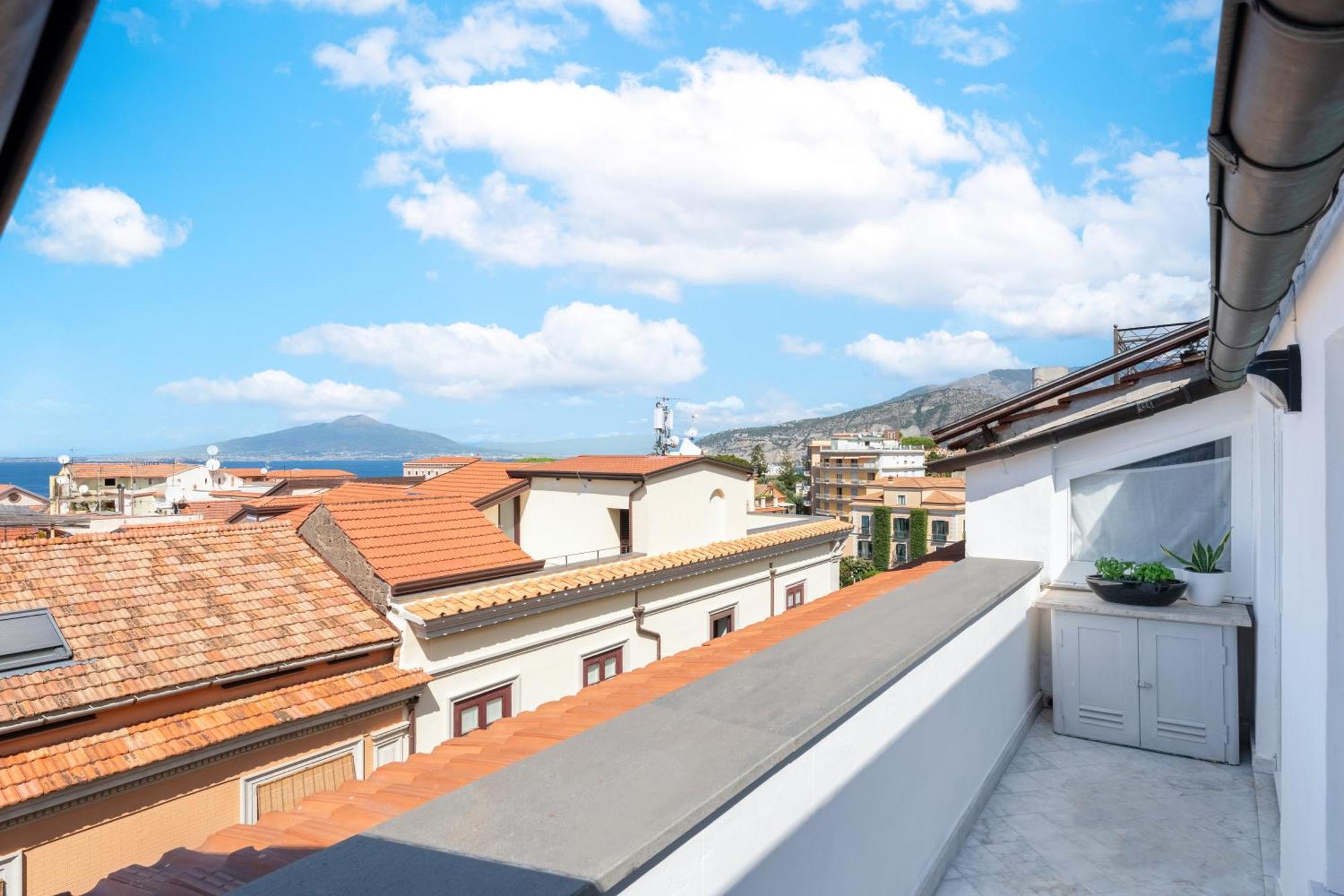 Вілла The Roof Сорренто Екстер'єр фото